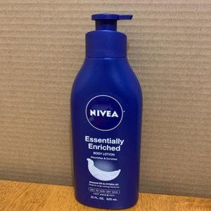 Nivea Essentially Enriched Body Lotion Almond Oil Dry to Very Dry Skin